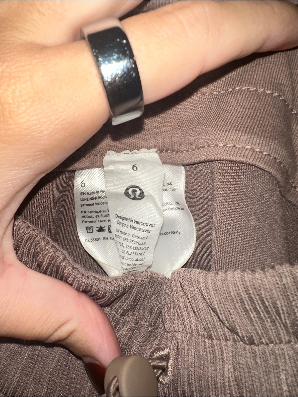 Lululemon Softstreme Ribbed - Picture 2 of 3